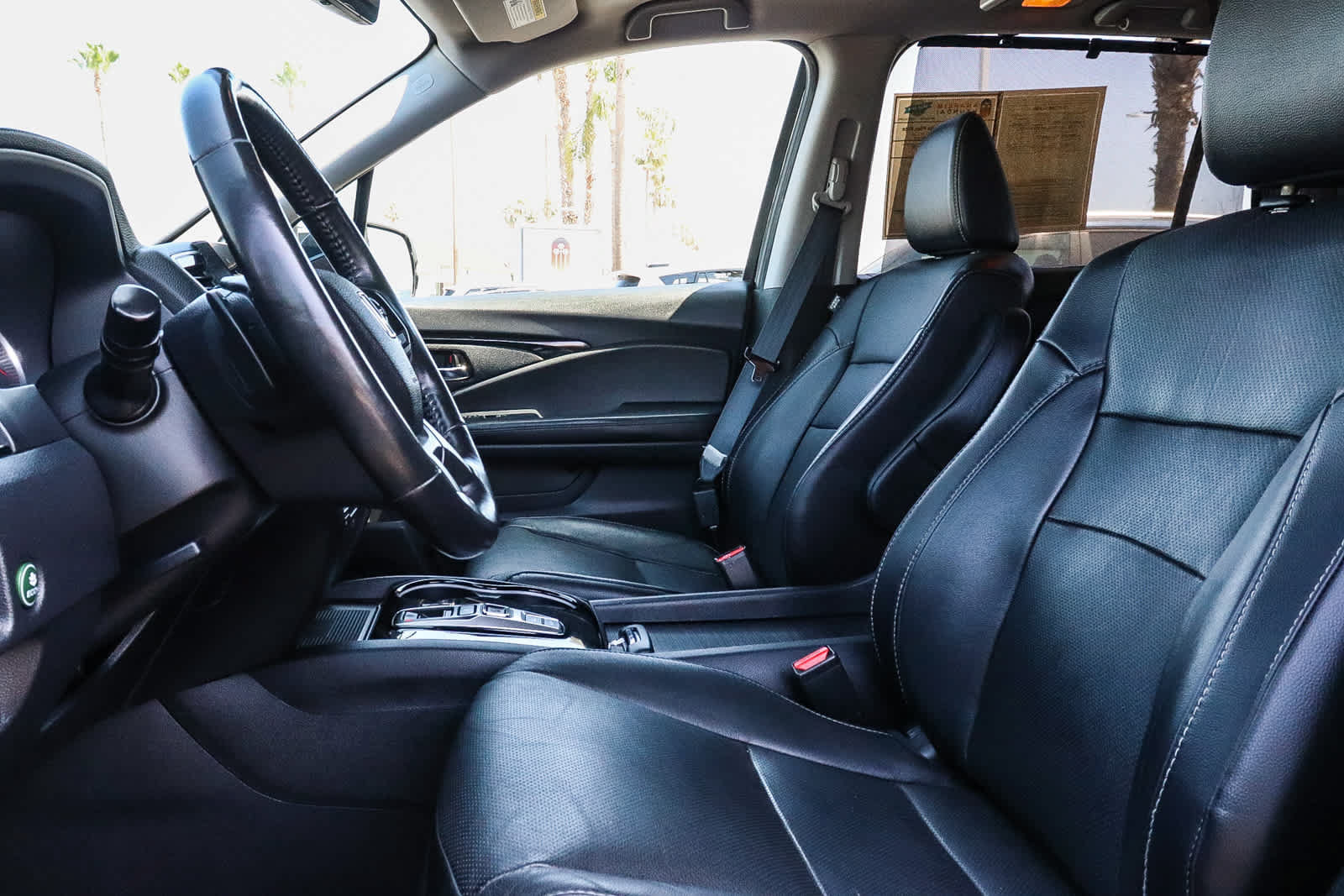 Used 2019 Honda Pilot Elite image 33
