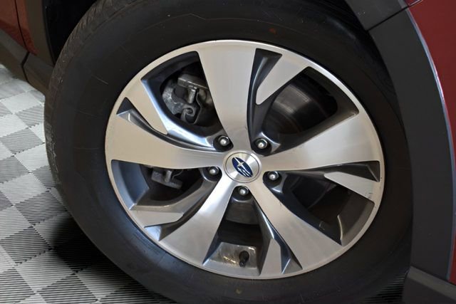 Used 2024 Subaru Ascent Premium w/ Convenience Package image 14