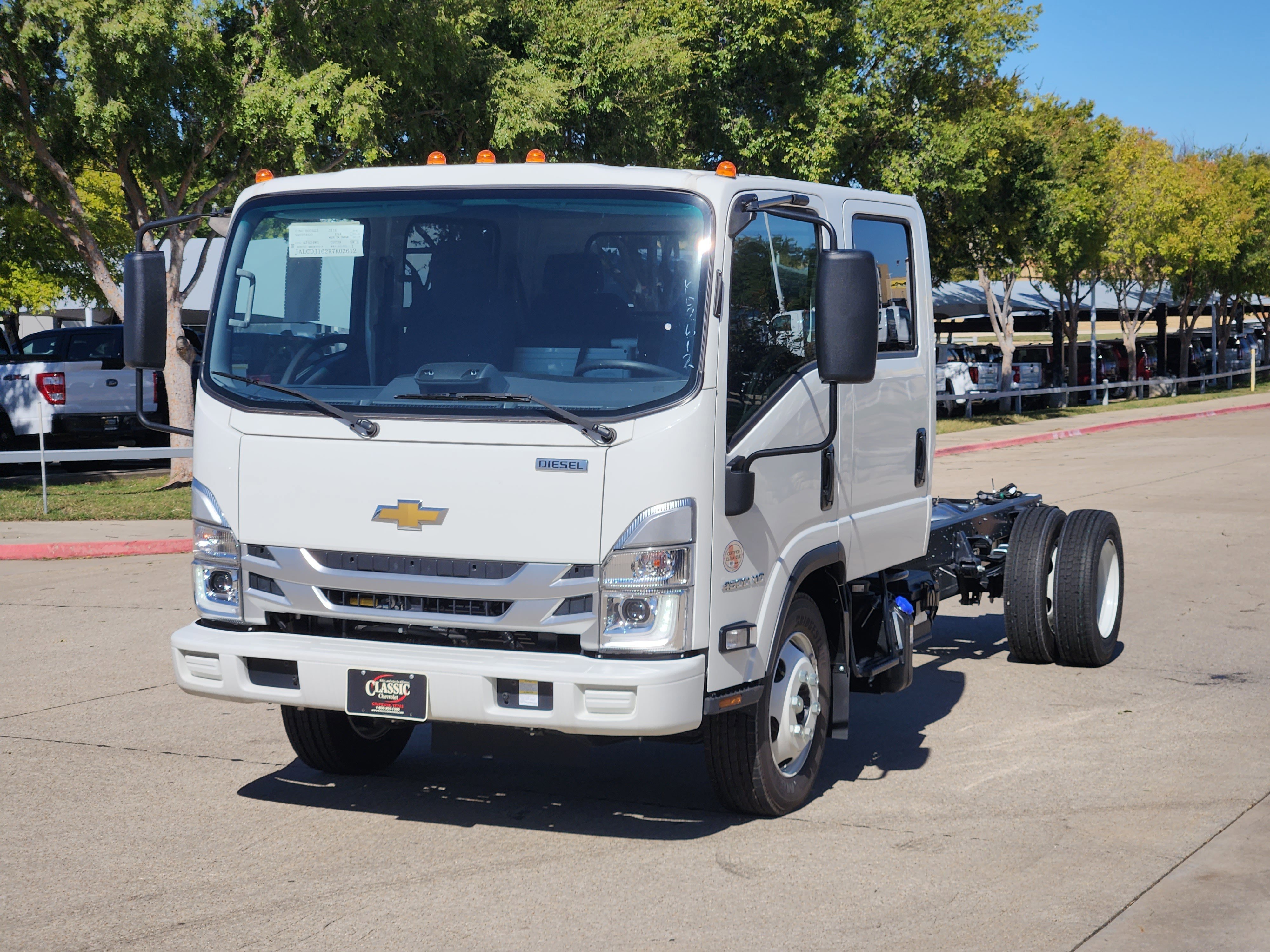 New 2024 Chevrolet Low Cab Forward image 9