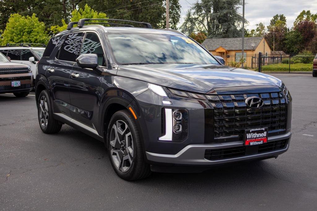 Certified 2024 Hyundai Palisade SEL w/ Premium Package AWD/4WD image 5
