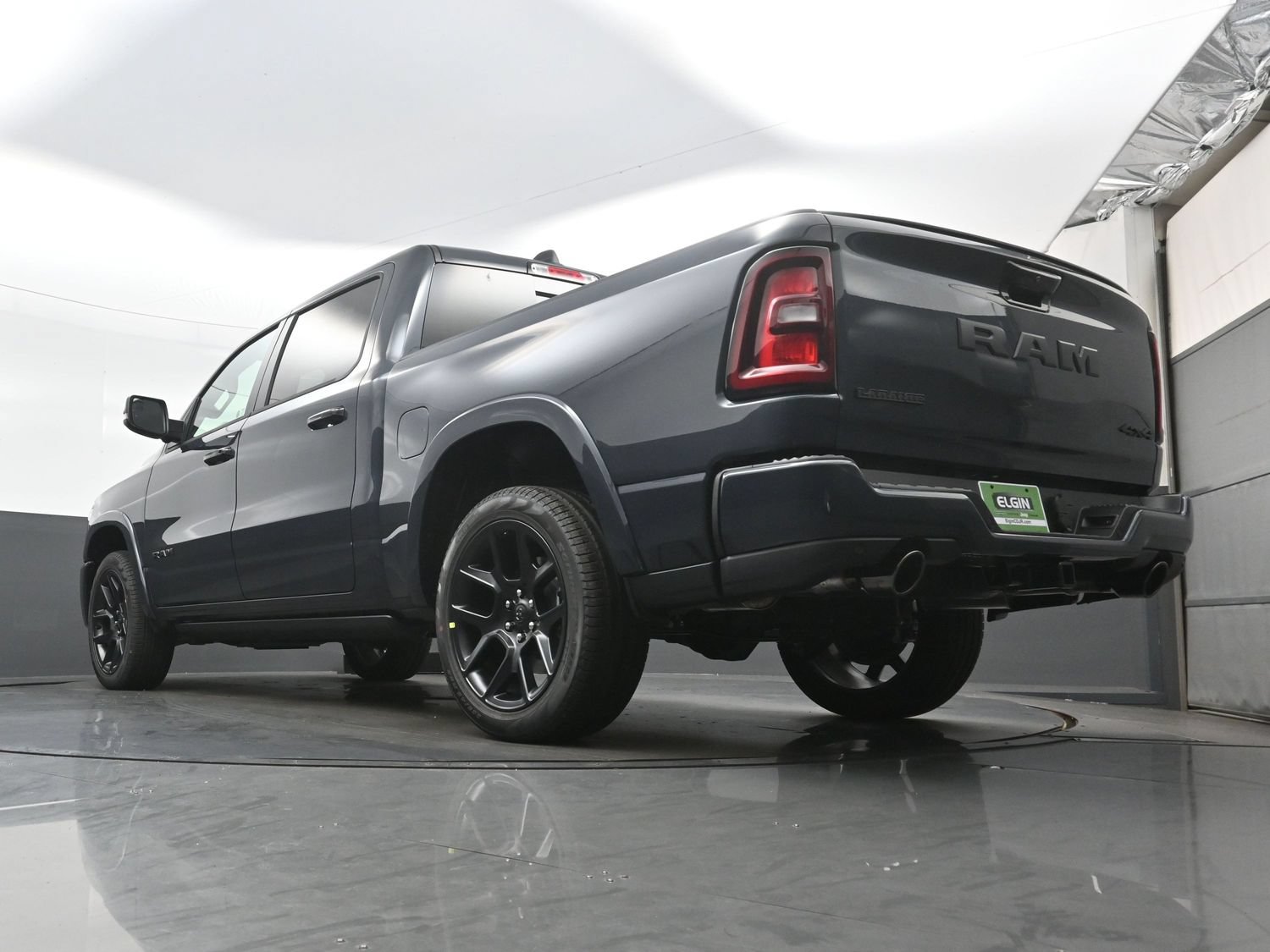 New 2027 RAM 1500 Laramie w/ Night Edition AWD/4WD image 16