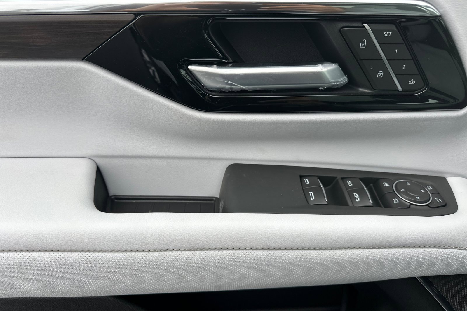 New 2026 Chevrolet Suburban Premier w/ Sun And Tow Package image 11