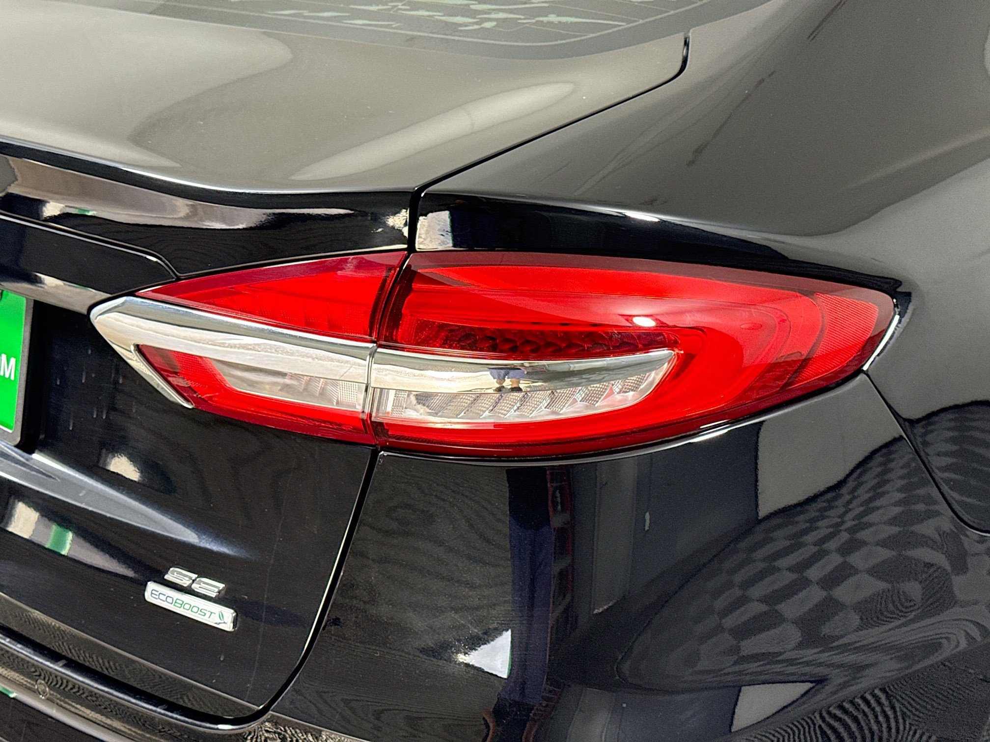 Used 2020 Ford Fusion SE image 34