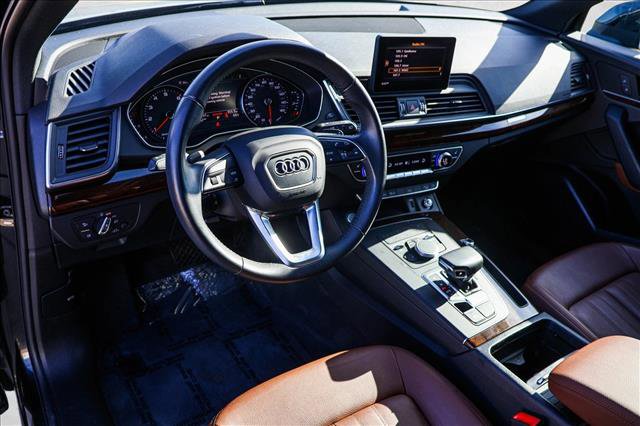 Used 2020 Audi Q5 2.0T Premium AWD/4WD image 10