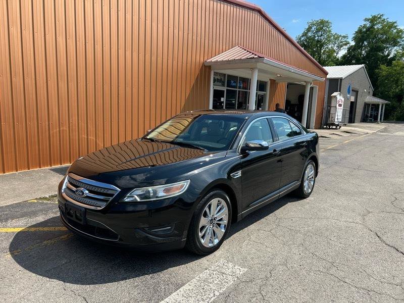 Used 2010 Ford Taurus Limited FWD image 1