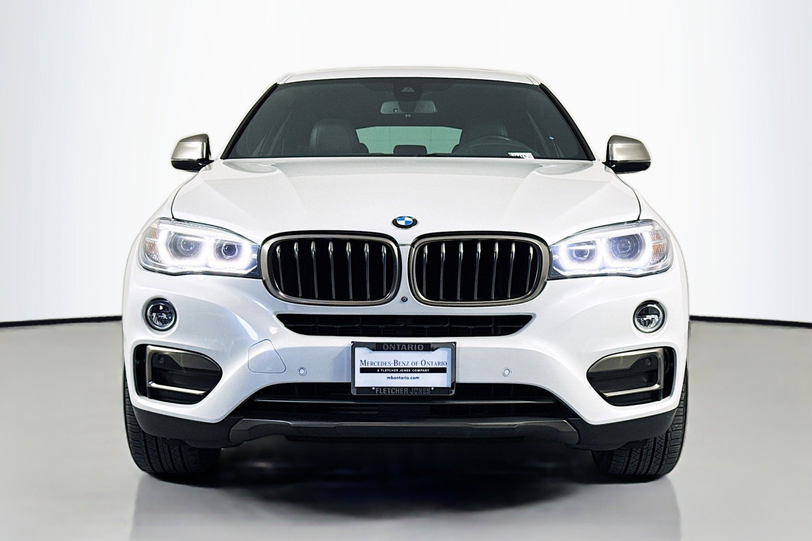 Used 2019 BMW X6 sDrive35i RWD image 3