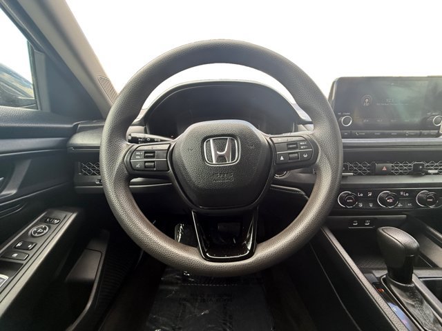 Used 2023 Honda Accord EX image 14