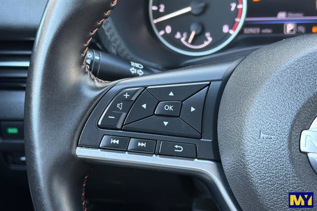 Used 2025 Nissan Sentra SR FWD image 27