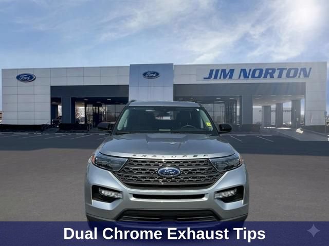 Used 2024 Ford Explorer XLT w/ Equipment Group 202A AWD/4WD image 10