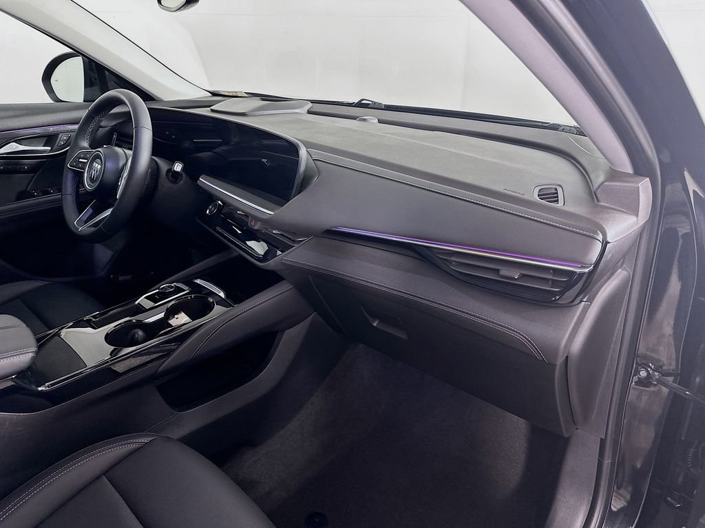 Used 2025 Buick Envision Preferred image 36