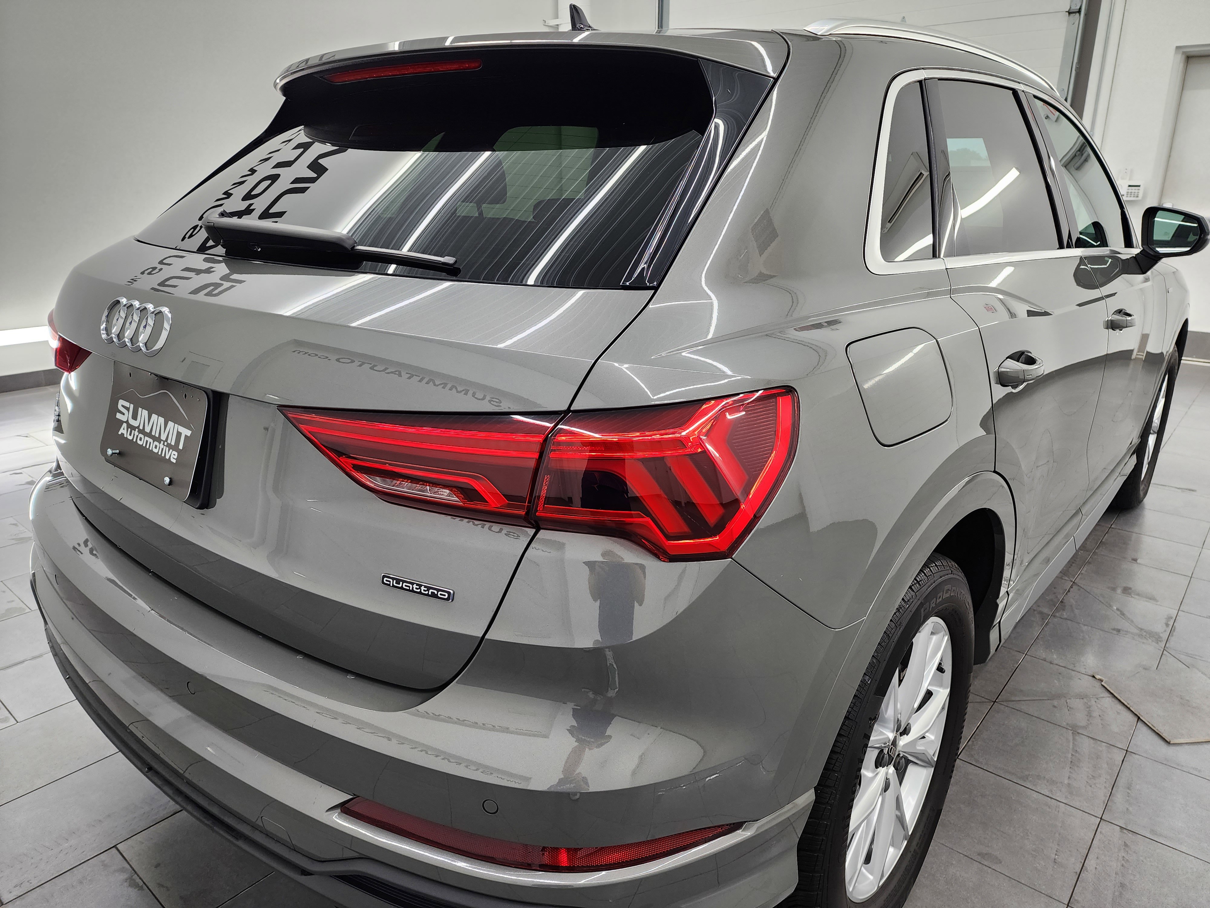 Used 2024 Audi Q3 2.0T Premium image 5