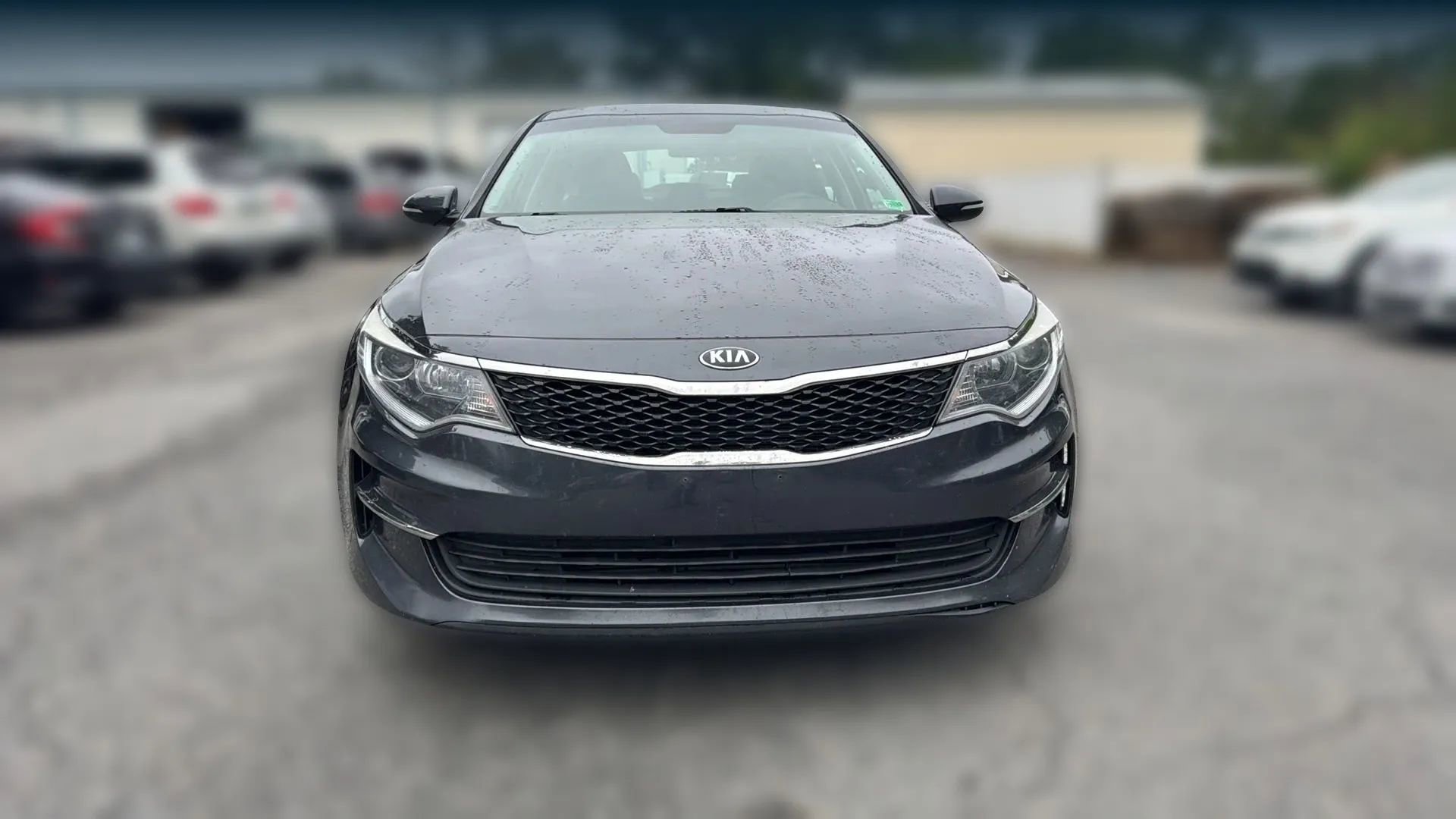 Used 2017 Kia Optima LX image 2