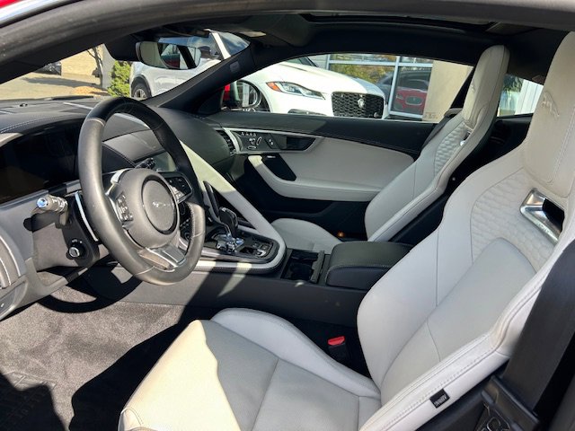 Certified 2021 Jaguar F-TYPE R-Dynamic image 17