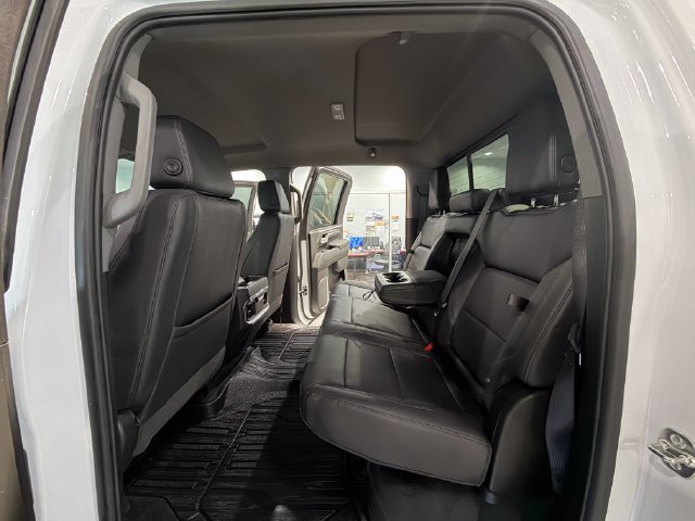 Used 2026 GMC Sierra 2500 SLT AWD/4WD image 11