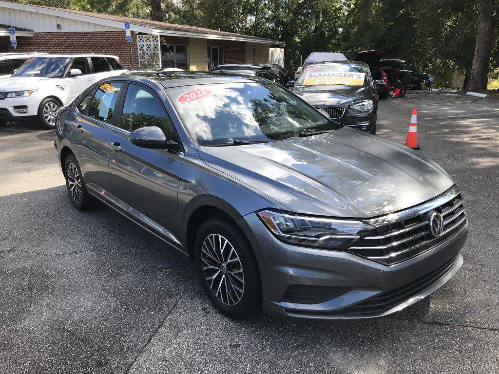 Used 2021 Volkswagen Jetta image 3