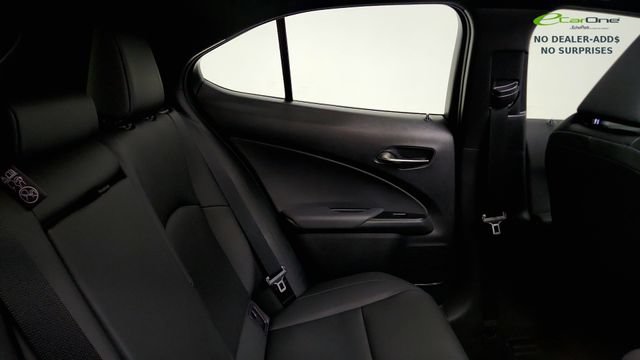 Used 2025 Lexus UX 300h FWD image 39