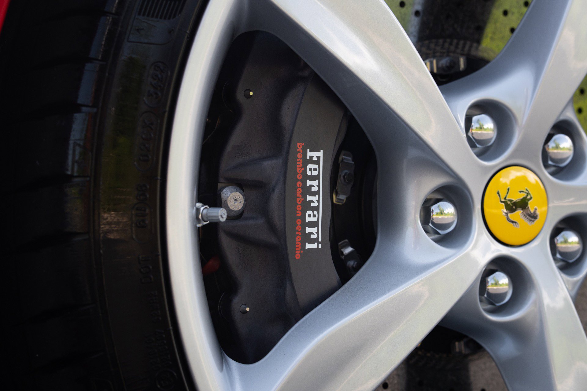 Used 2023 Ferrari Portofino M RWD image 10