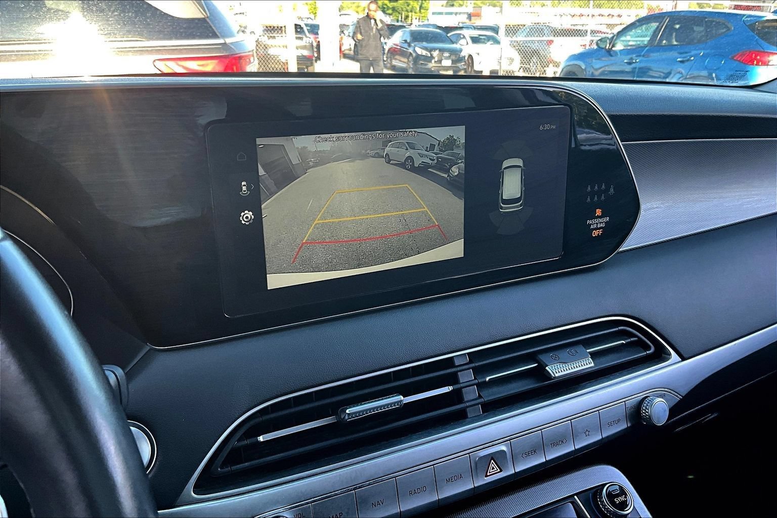 Used 2022 Hyundai Palisade SEL w/ 8P Bench Seat Package FWD image 17