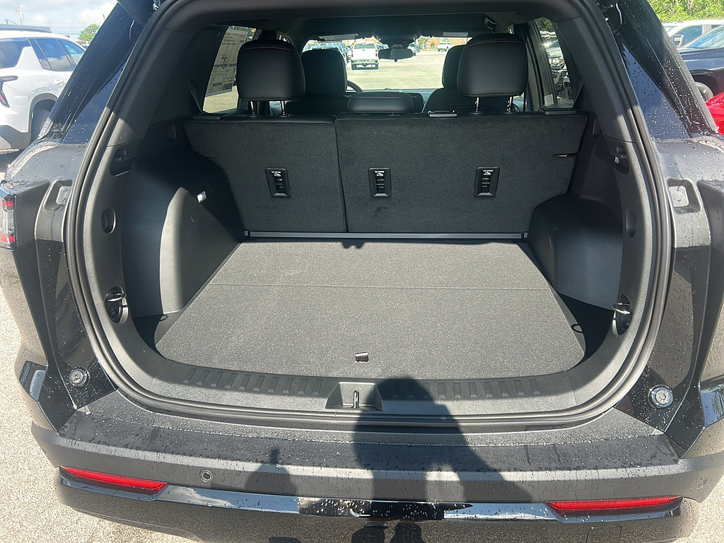 New 2027 Chevrolet Equinox RS AWD/4WD image 7
