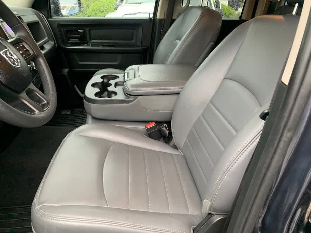 Used 2018 RAM 1500 Express AWD/4WD image 18