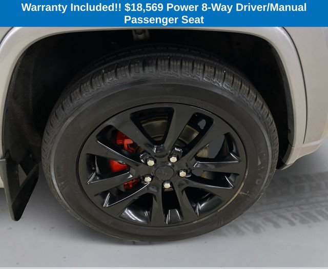 Used 2020 Jeep Grand Cherokee Altitude AWD/4WD image 16
