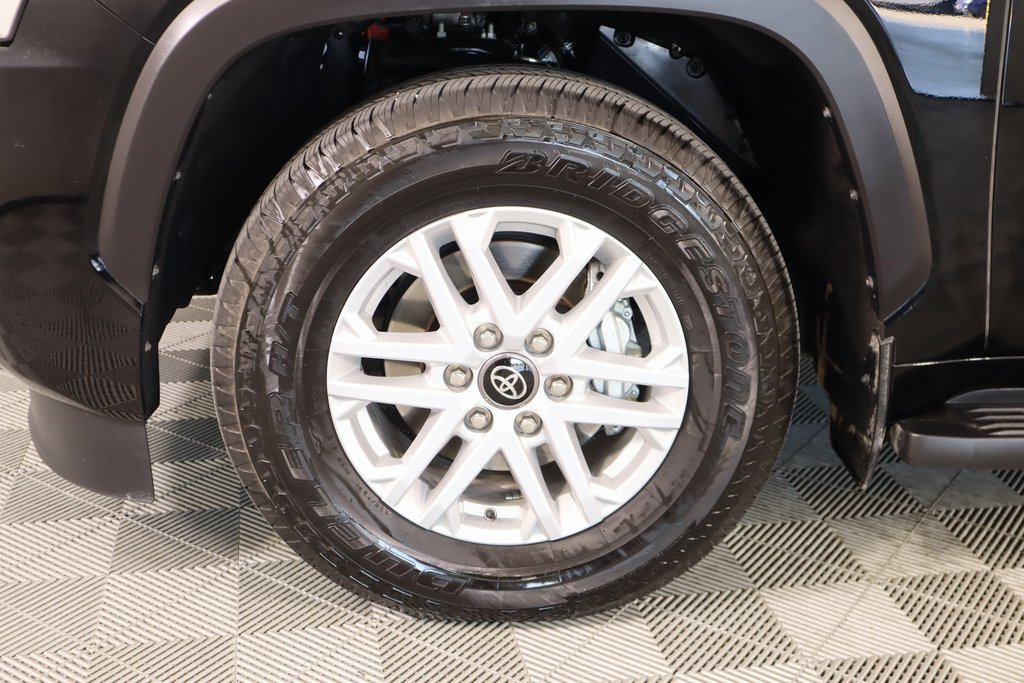 Used 2025 Toyota Sequoia SR5 image 19