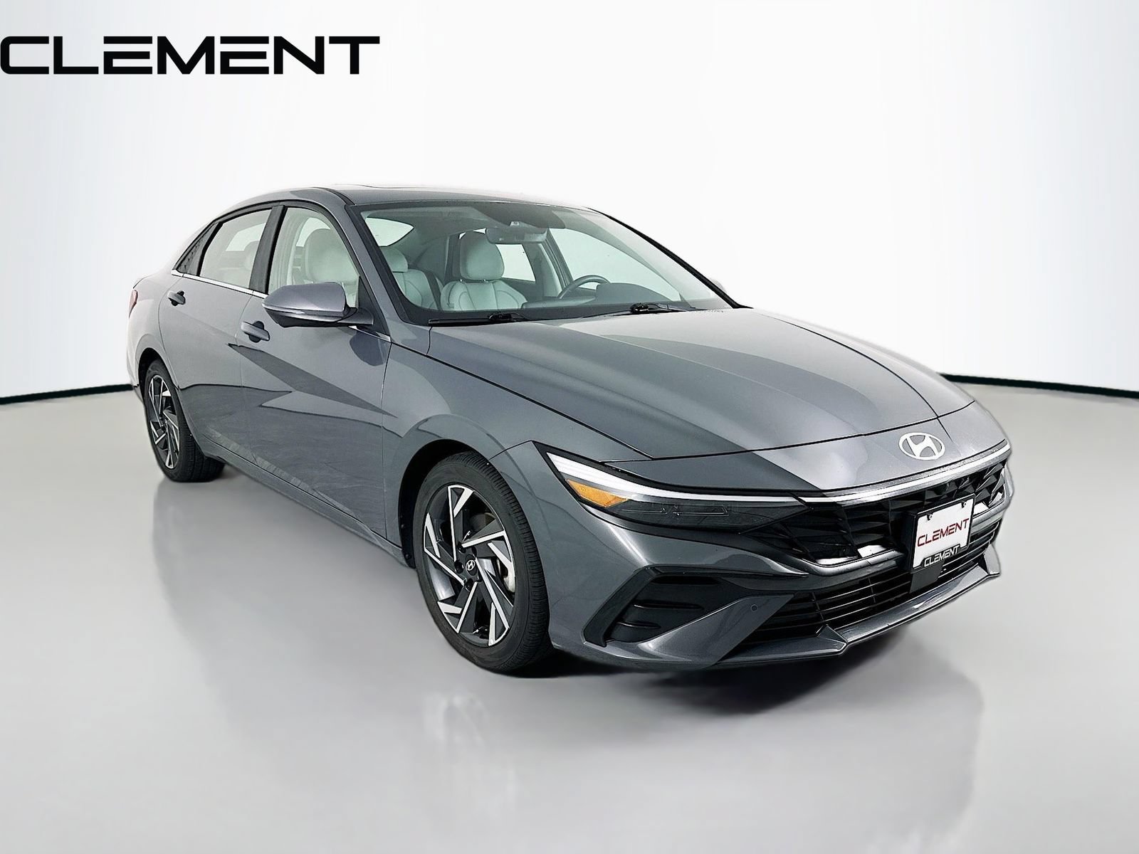 Certified 2024 Hyundai Elantra Limited FWD image 5