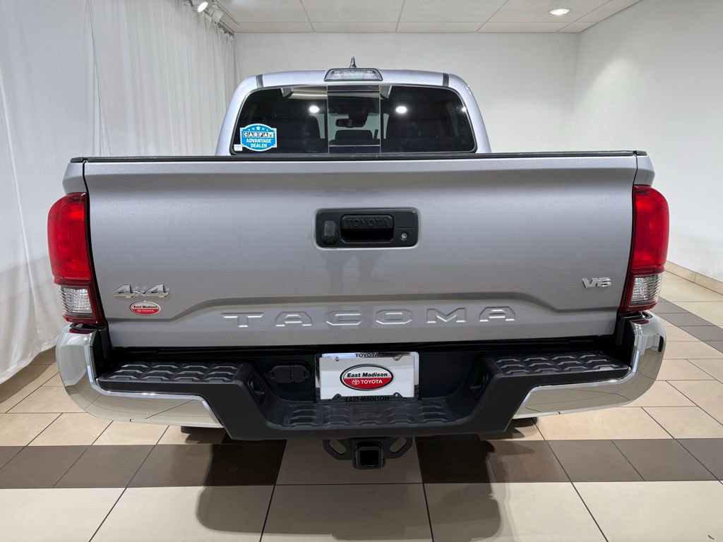 Used 2019 Toyota Tacoma SR5 AWD/4WD image 4