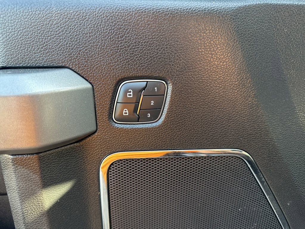 Used 2019 Ford F450 Platinum w/ Platinum Ultimate Package image 37