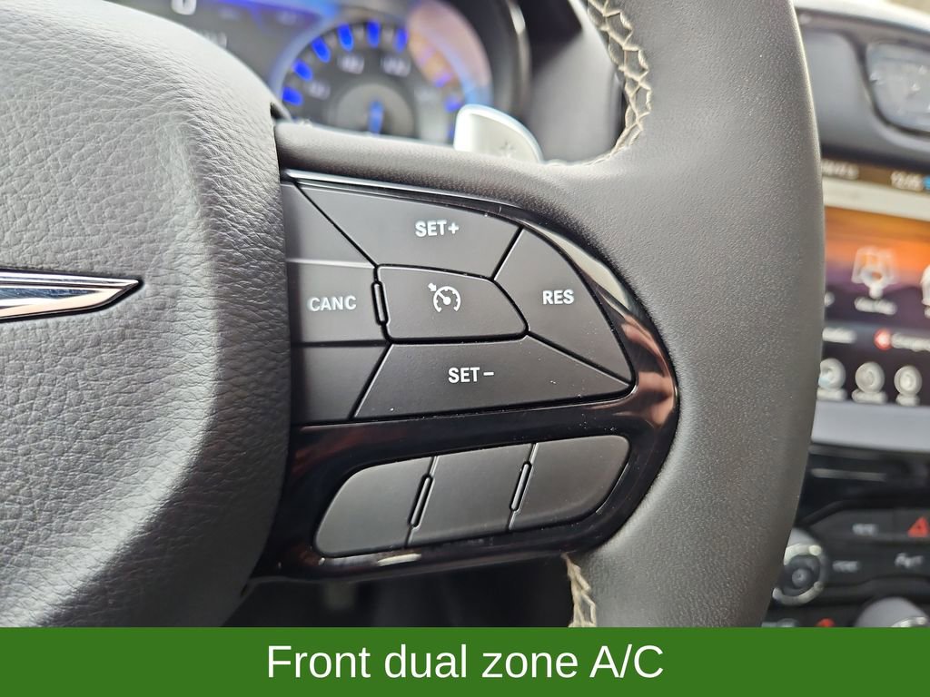 Used 2023 Chrysler 300 S image 12