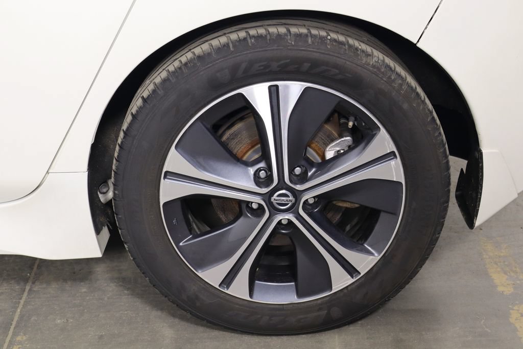 Used 2021 Nissan Leaf SV w/ SV Technology Package FWD image 36