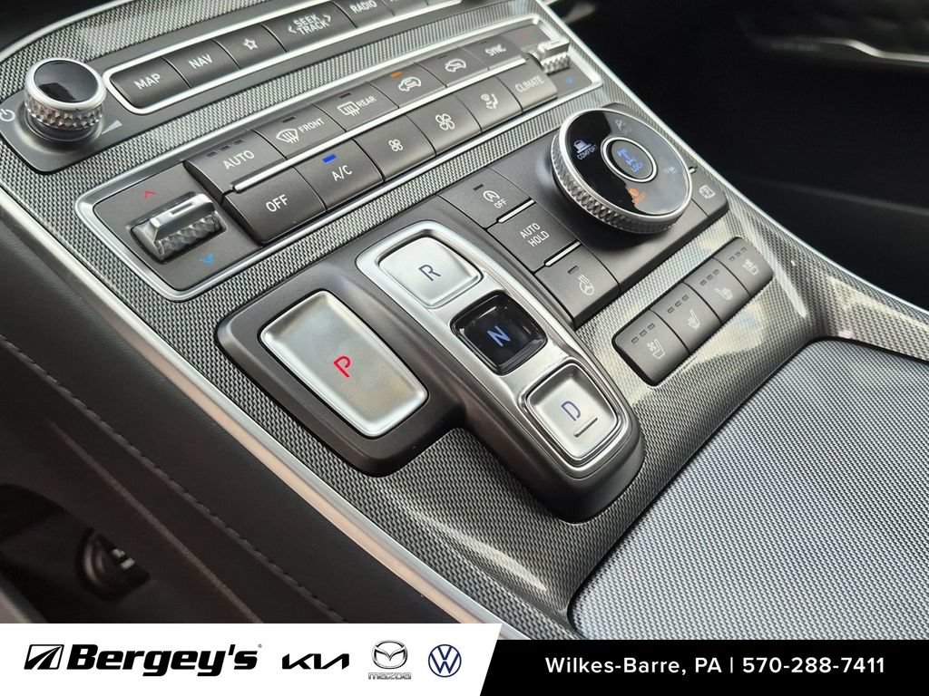 Used 2023 Hyundai Santa Fe Limited w/ Cargo Package AWD/4WD image 21