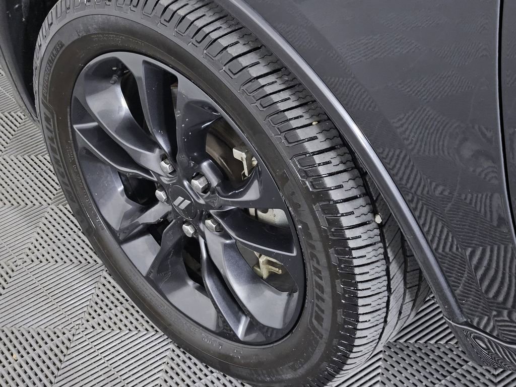 Used 2023 Dodge Durango R/T AWD/4WD image 7