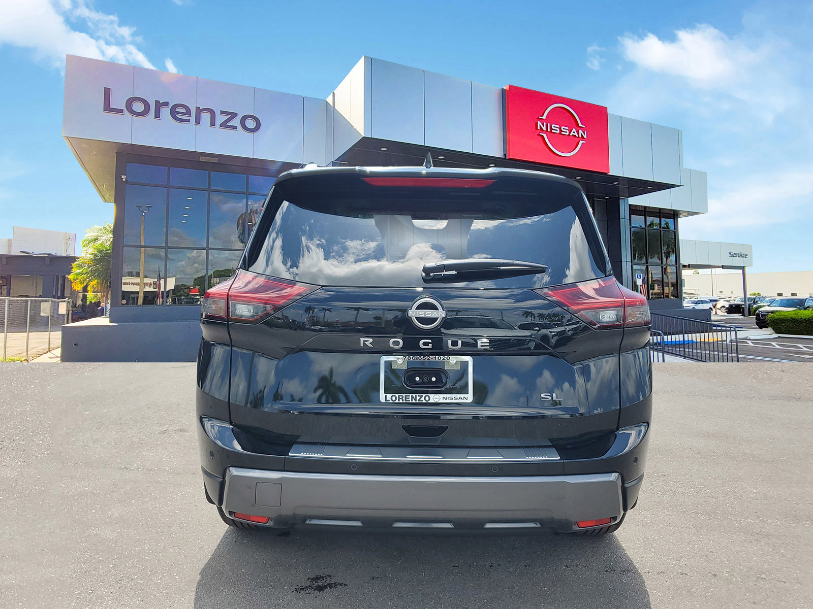 New 2025 Nissan Rogue SL w/ SL Premium Package image 5