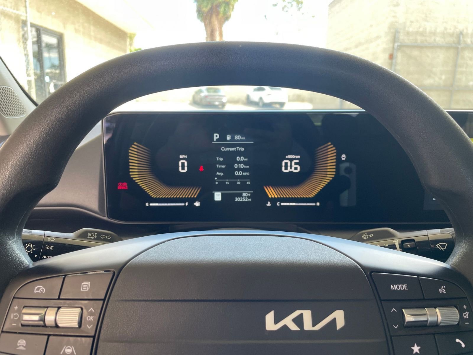 Used 2025 Kia K4 LXS image 34