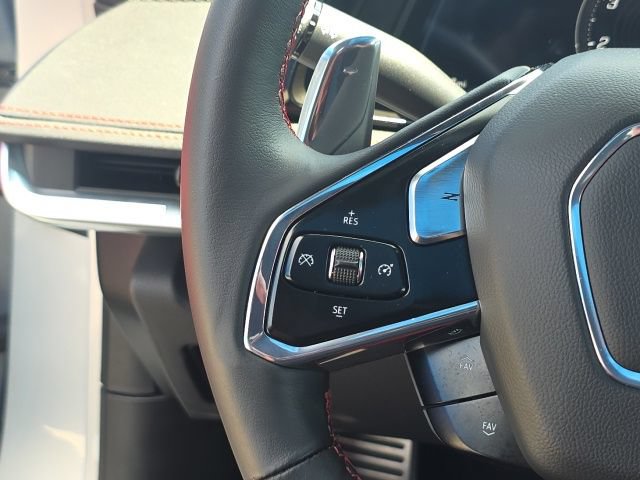 Used 2023 Chevrolet Corvette Stingray Preferred Cpe w/ Z51 Performance Package RWD image 19