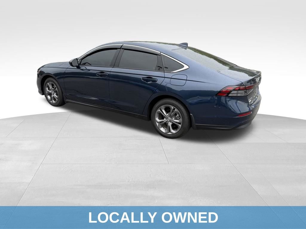 Used 2024 Honda Accord EX image 4
