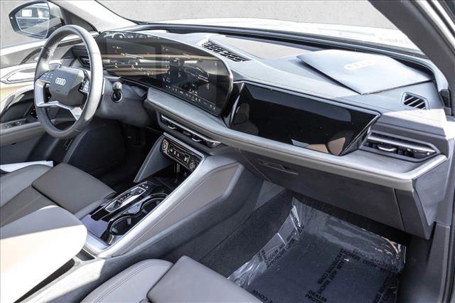 Certified 2025 Audi Q5 Premium Plus image 25