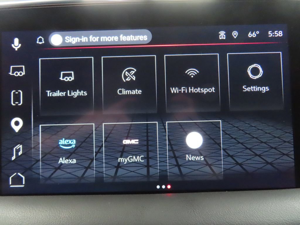 Used 2024 GMC Yukon SLT w/ SLT Luxury Package image 27