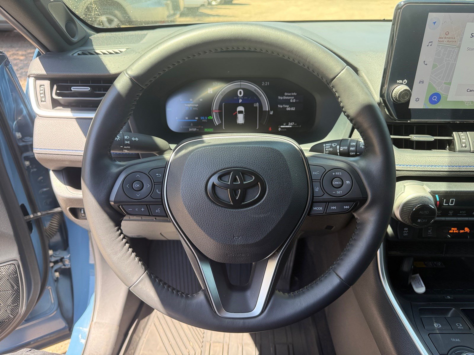 Used 2024 Toyota RAV4 XSE w/ Advanced Technology Package AWD/4WD image 9