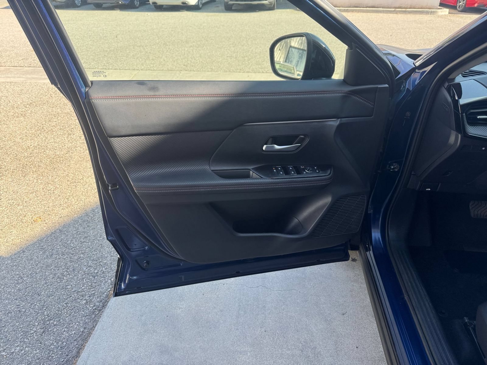 Used 2026 Nissan Kicks SR FWD image 18