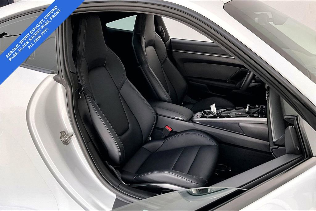Used 2025 Porsche 911 Carrera image 11