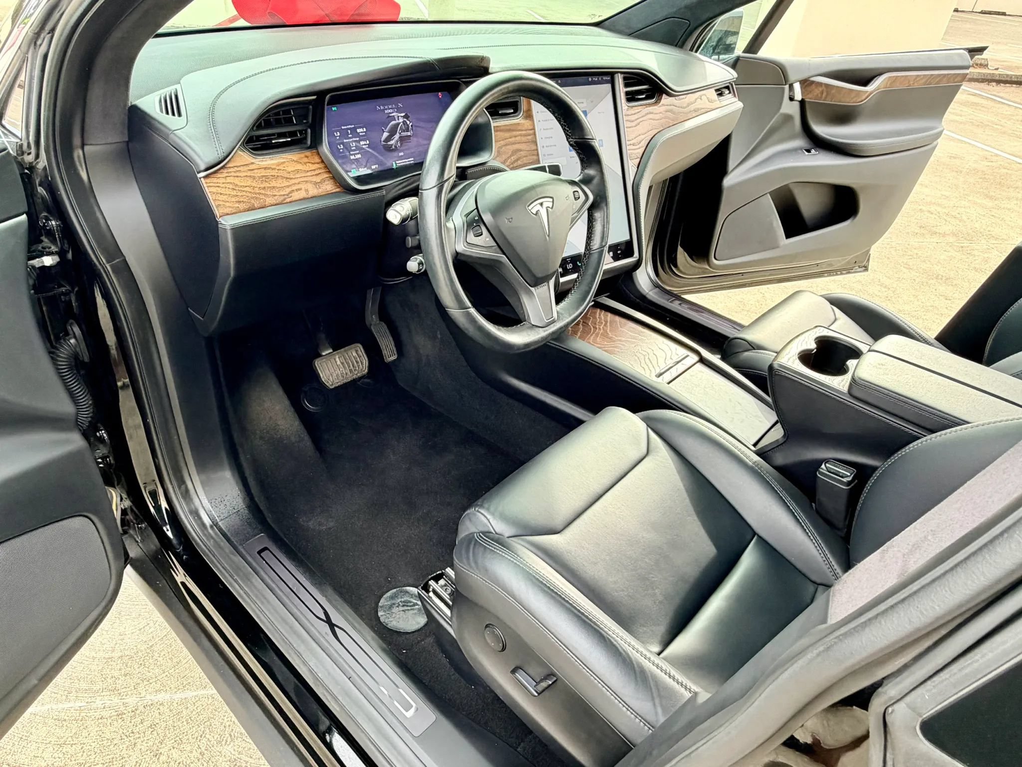 Used 2018 Tesla Model X P100D AWD/4WD image 25