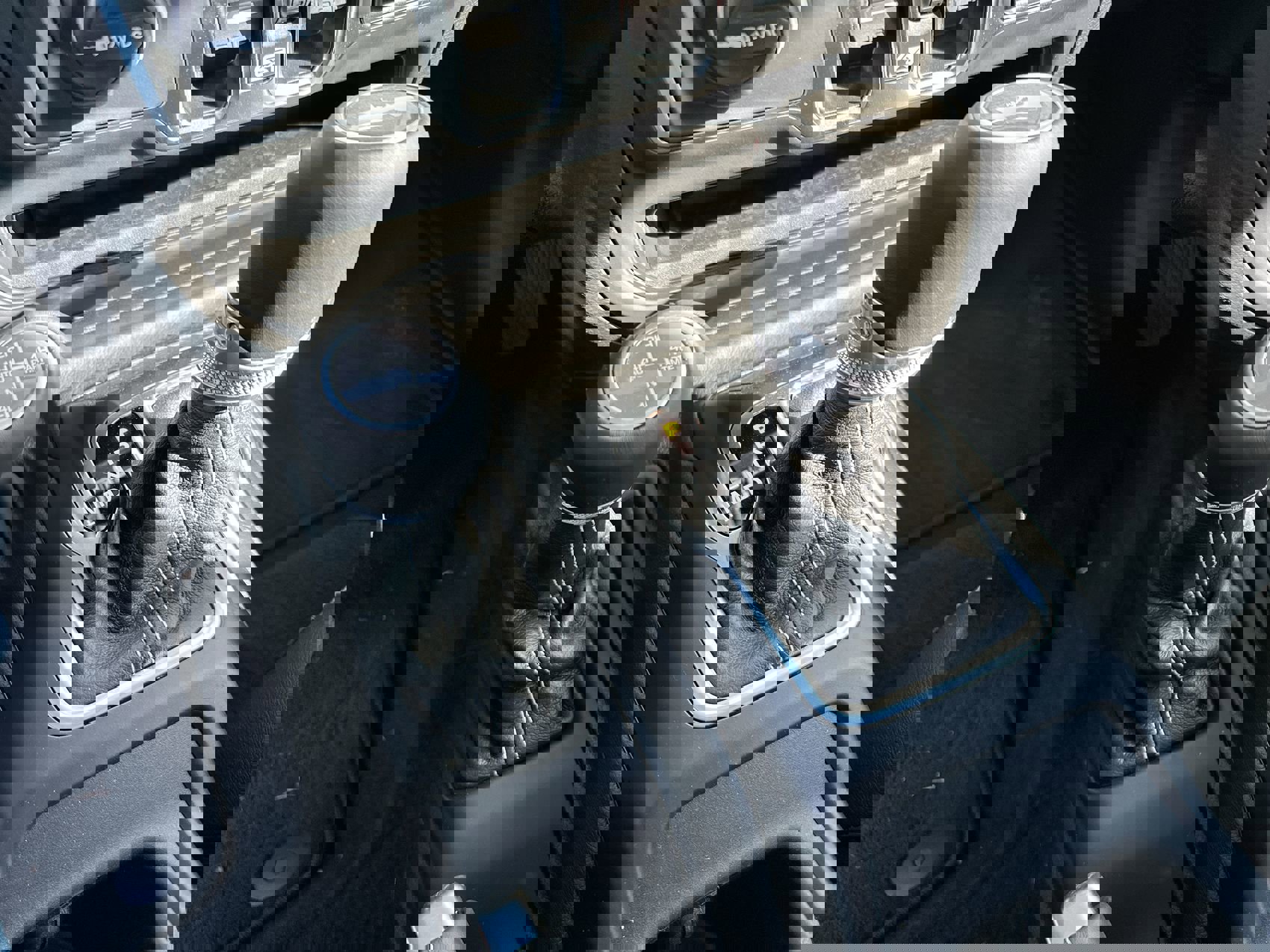 New 2023 Jeep Wrangler Sahara w/ Cold Weather Group image 20