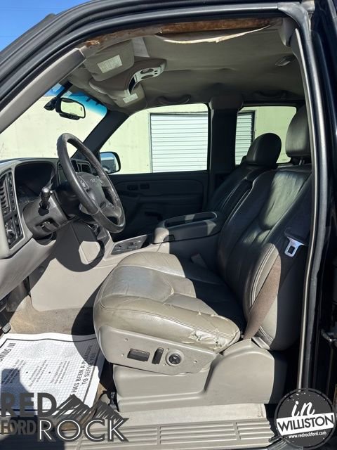 Used 2005 GMC Sierra 1500 SLT w/ Light Duty Power Package AWD/4WD image 11