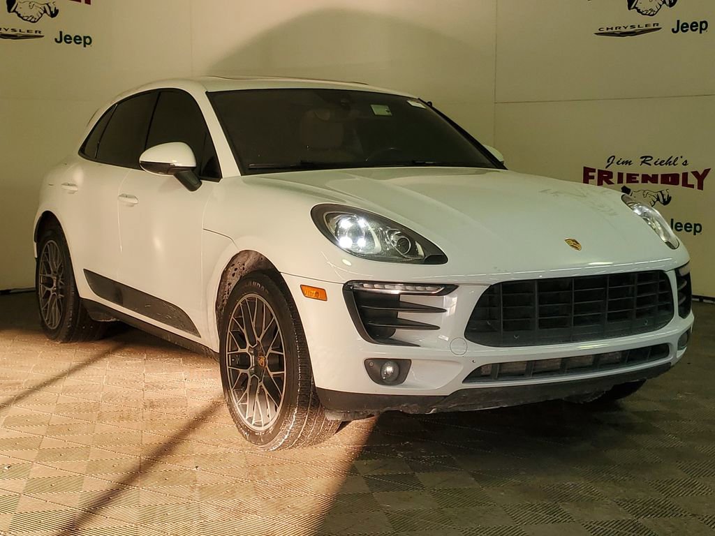 Used 2018 Porsche Macan image 2