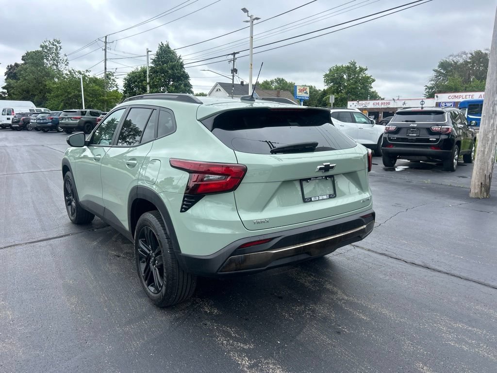Certified 2024 Chevrolet Trax ACTIV FWD image 7