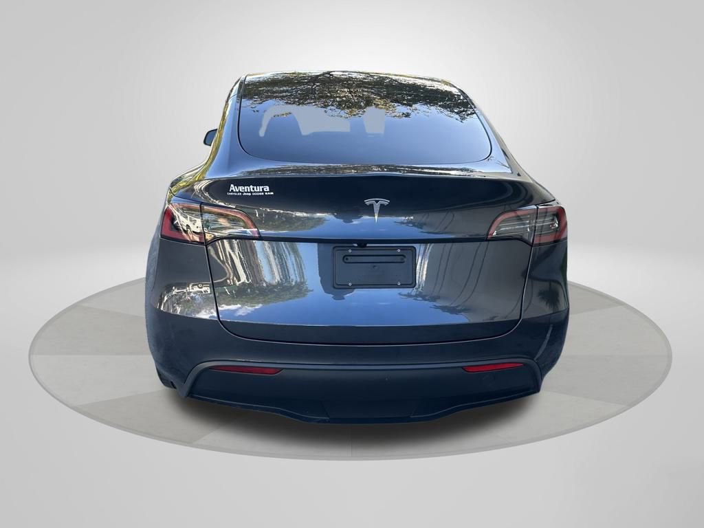 Used 2025 Tesla Model Y Long Range image 6