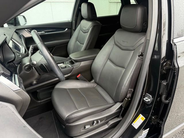 Used 2024 Cadillac XT5 Premium Luxury AWD/4WD image 9