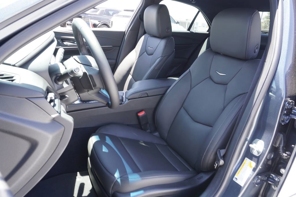 New 2025 Cadillac CT4 Premium Luxury image 13